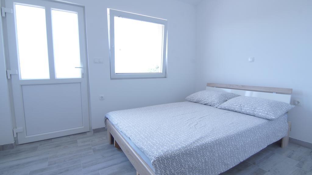 ויר Apartments Domani מראה חיצוני תמונה