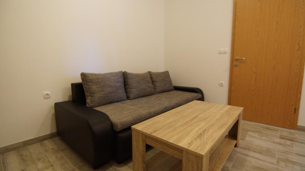 ויר Apartments Domani מראה חיצוני תמונה