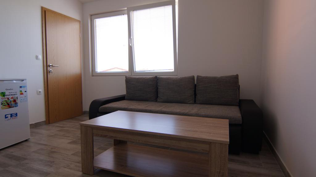 ויר Apartments Domani מראה חיצוני תמונה